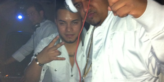 DJ Moet & Danny Unique Ent.  LOS DURO!